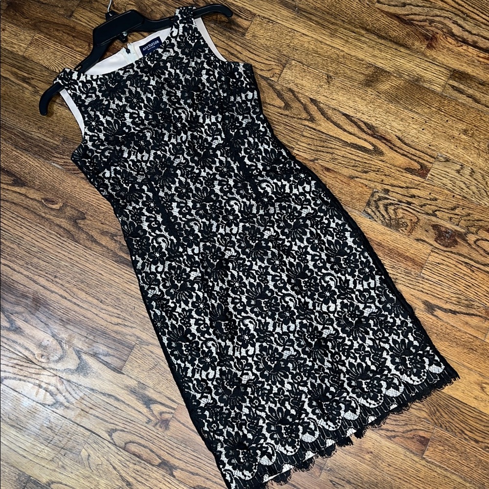 EUC* Ann Taylor Petites "LBD" Lace Over-Lay Dress